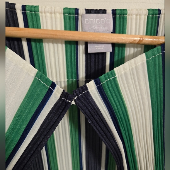 Chico's Travelers Green Striped Long Sleeve Cover Up Open Front Size 2 (12/14) - Picture 5 of 8